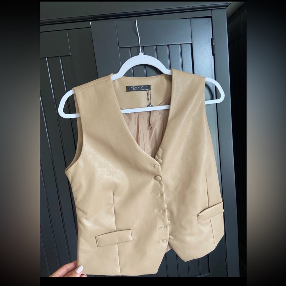 I am updating my wardrobe